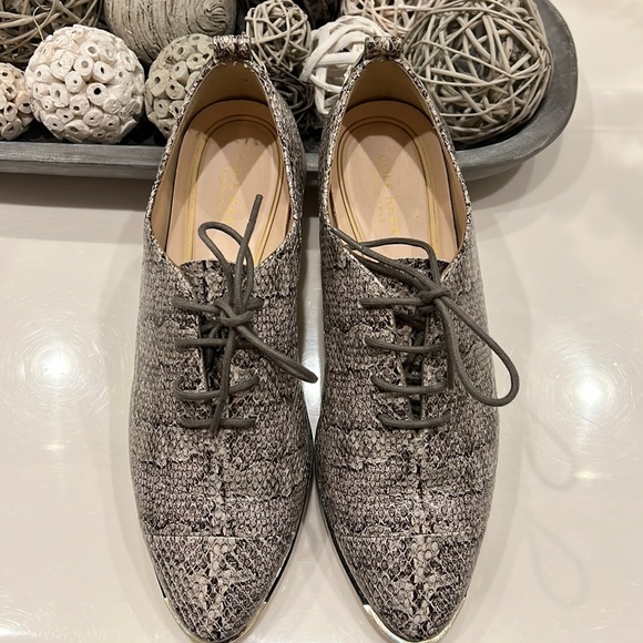 🔴SOLD🔴 Cole Haan Grand Series Oxfords (no box) - Picture 2 of 9